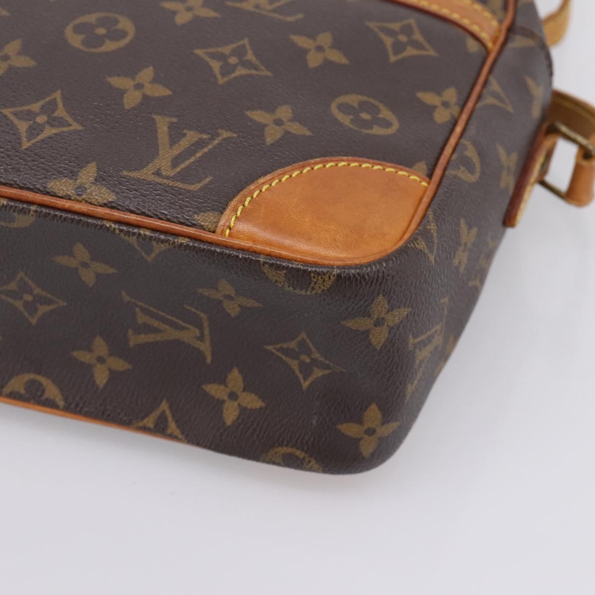 LOUIS VUITTON Monogram Trocadero 30 Shoulder Bag M51272 LV Auth ep15924