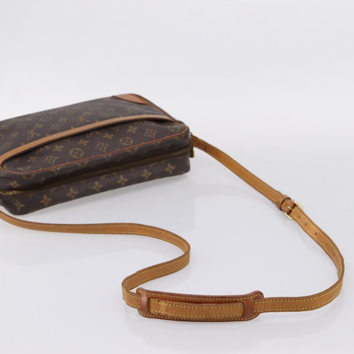 LOUIS VUITTON Monogram Trocadero 30 Shoulder Bag M51272 LV Auth ep15924