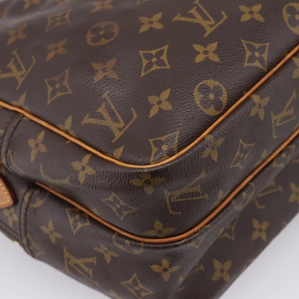 LOUIS VUITTON Monogram Reporter GM Shoulder Bag M45252 LV Auth ep15986