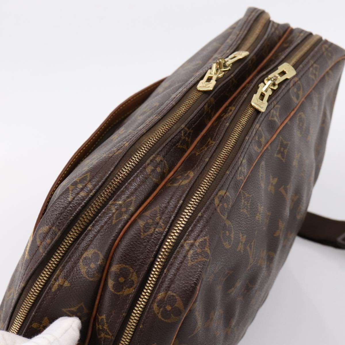 LOUIS VUITTON Monogram Reporter GM Shoulder Bag M45252 LV Auth ep15986