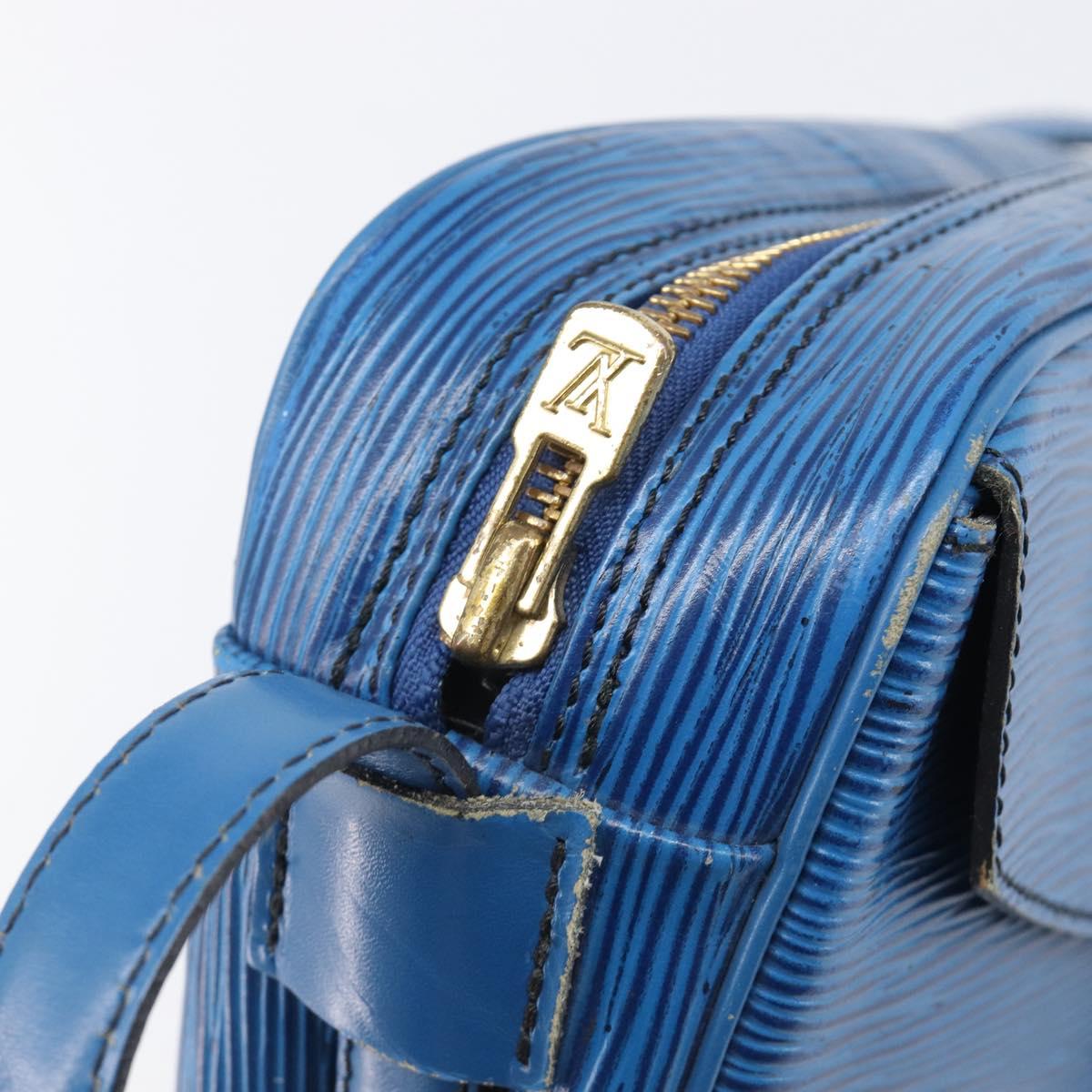 LOUIS VUITTON Epi Jeune Fille MM Shoulder Bag Toledo Blue M52155 LV Auth ep16006
