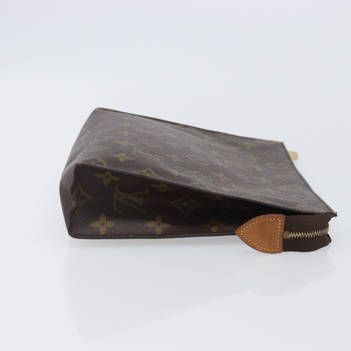 LOUIS VUITTON Monogram Poche Toilette 26 Pouch M47542 LV Auth ep16013