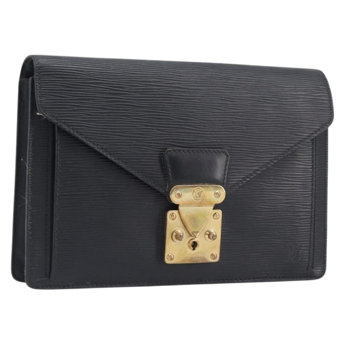 LOUIS VUITTON Epi Serie Dragonne Clutch Bag Black Noir M52612 LV Auth ep16412