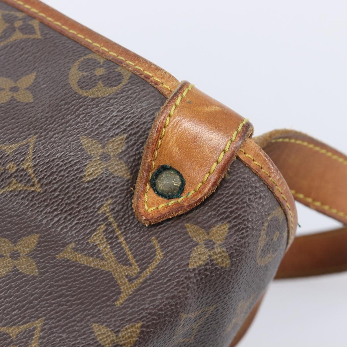 LOUIS VUITTON Monogram Saumur 35 Shoulder Bag M42254 LV Auth ep16543