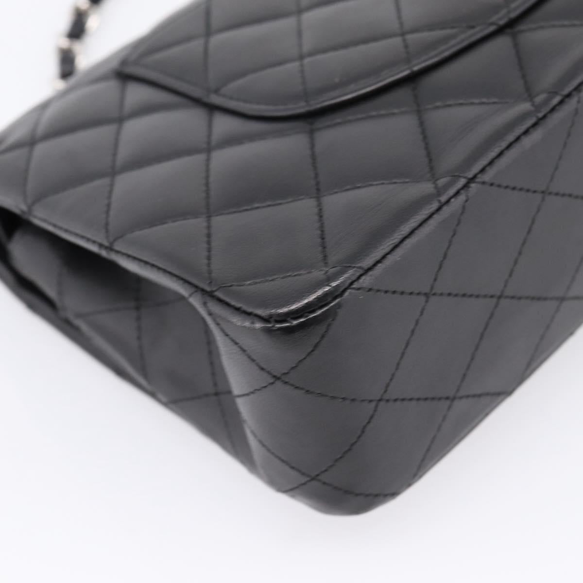 CHANEL Double Flap Chain Matelasse 25 Shoulder Bag Lamb Skin CC Auth ep16552SAM