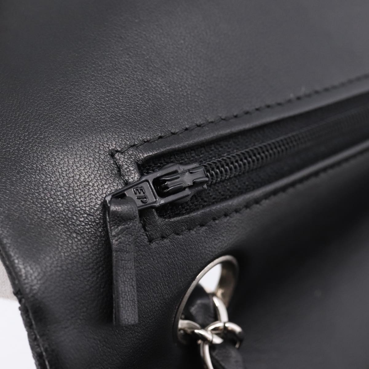 CHANEL Double Flap Chain Matelasse 25 Shoulder Bag Lamb Skin CC Auth ep16552SAM