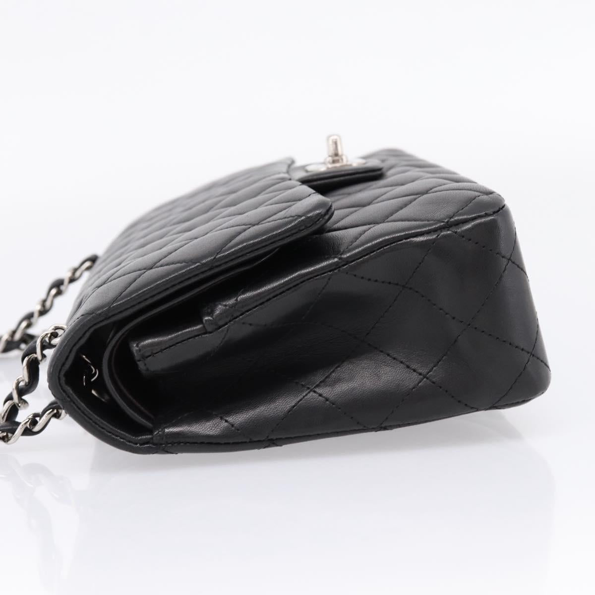 CHANEL Double Flap Chain Matelasse 25 Shoulder Bag Lamb Skin CC Auth ep16552SAM