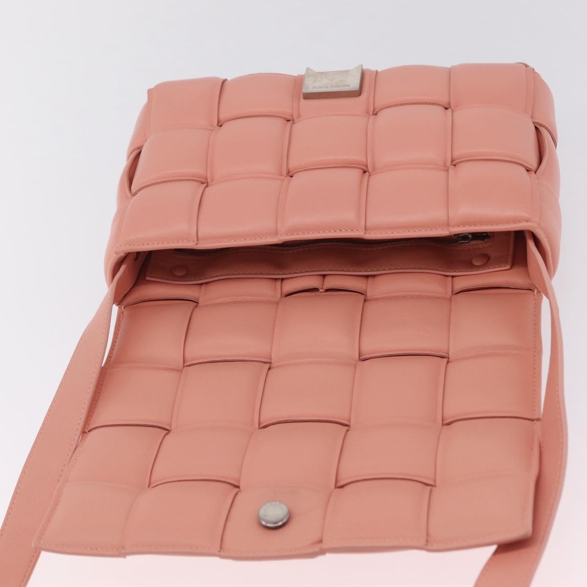 Bottega Veneta MAXI INTRECCIATO Padded Cassette Bag Leather Pink Auth ep16717M