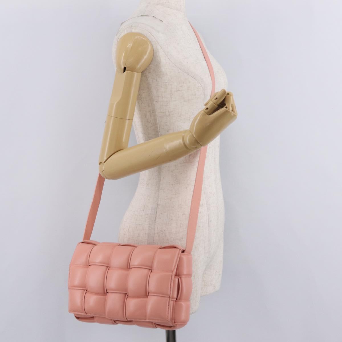 Bottega Veneta MAXI INTRECCIATO Padded Cassette Bag Leather Pink Auth ep16717M