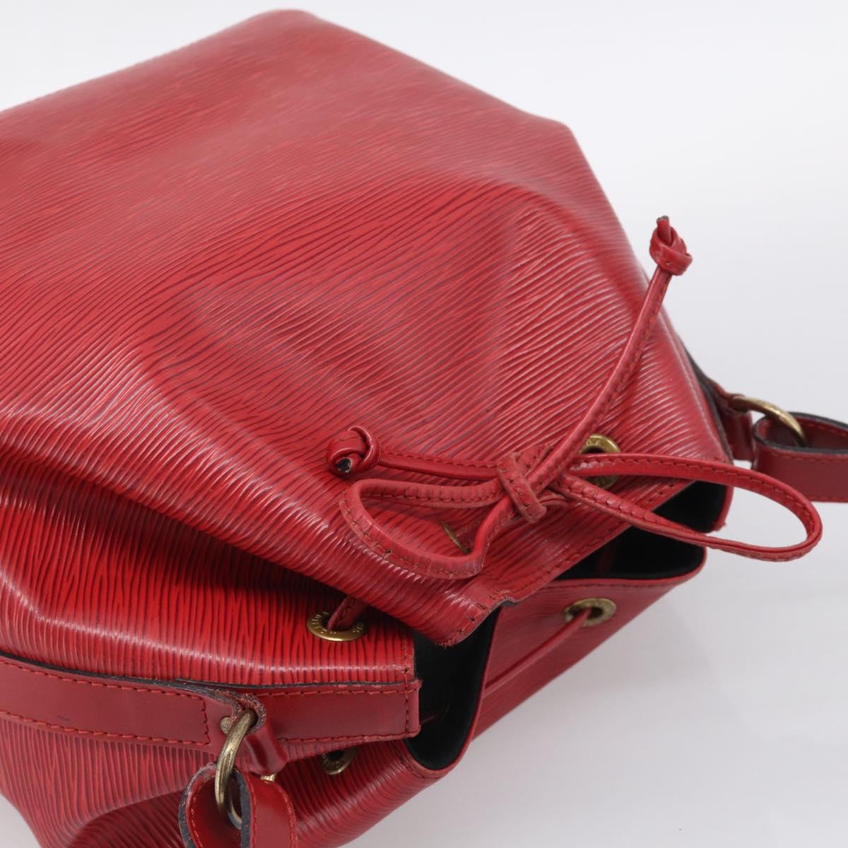LOUIS VUITTON Epi Petit Noe Shoulder Bag Red M44107 LV Auth ep17015