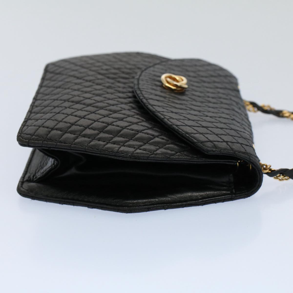 BALLY Quilted Chain Shoulder Bag Leather Black Auth ep1780