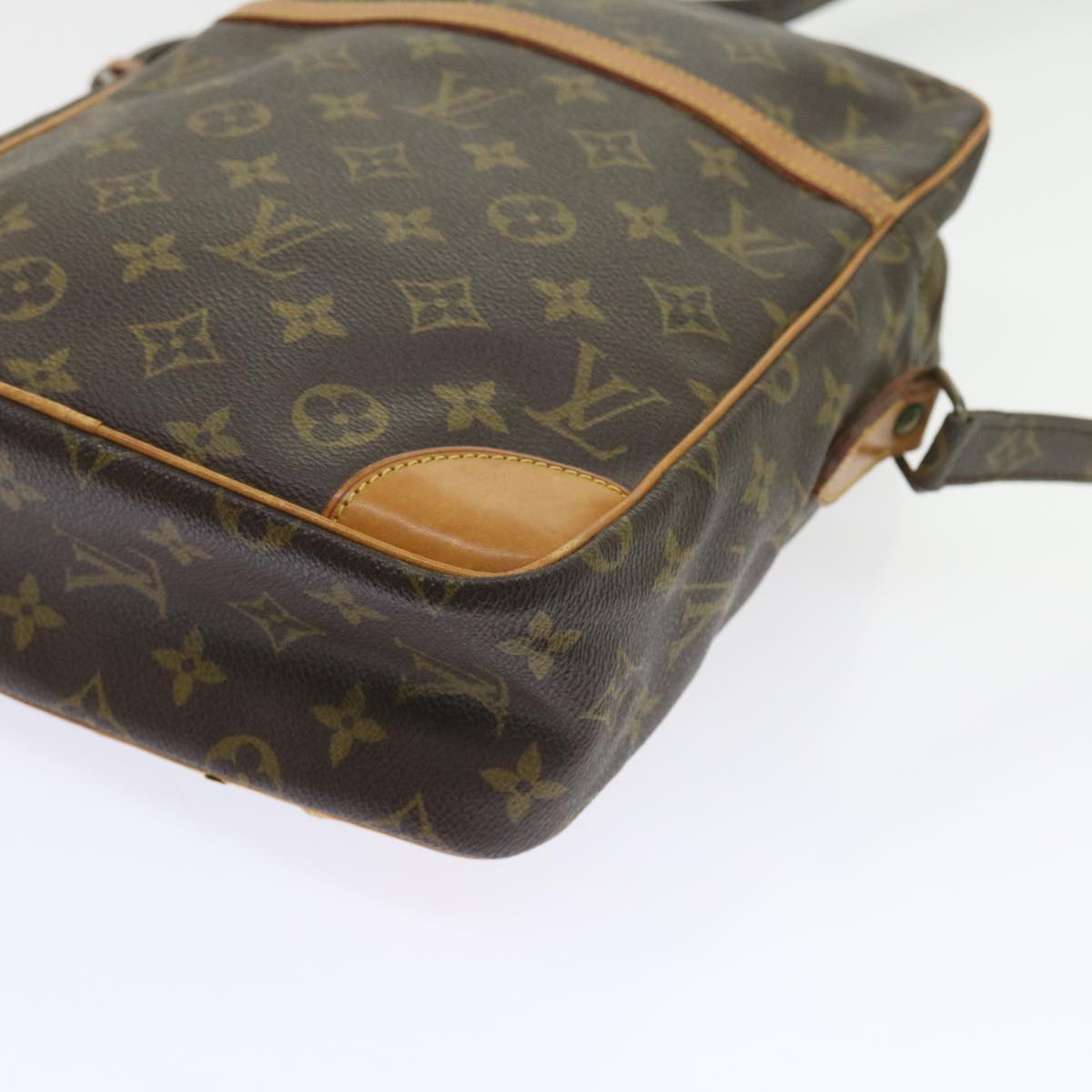 LOUIS VUITTON Monogram Danube MM Shoulder Bag M45264 LV Auth ep2127