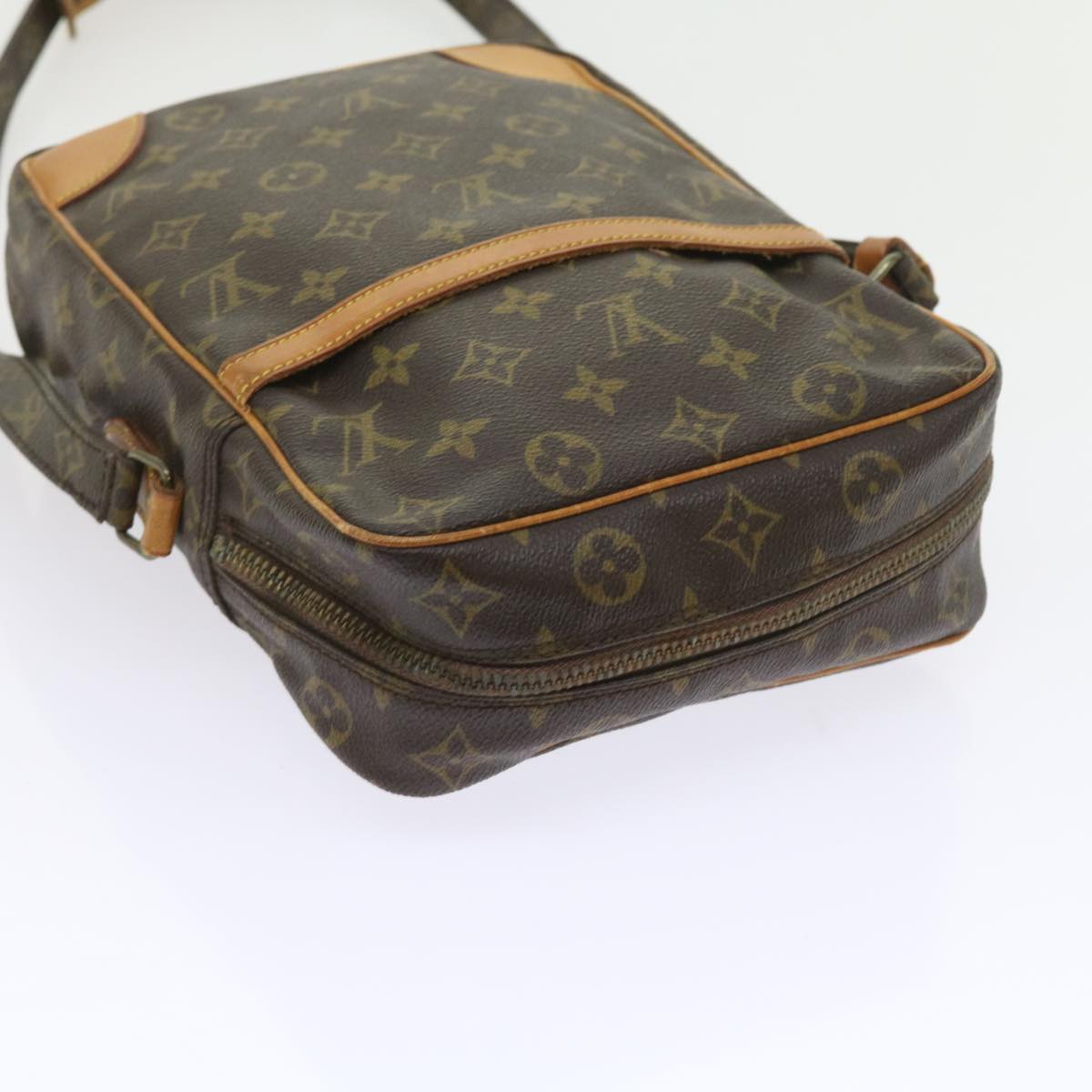 LOUIS VUITTON Monogram Danube MM Shoulder Bag M45264 LV Auth ep2127