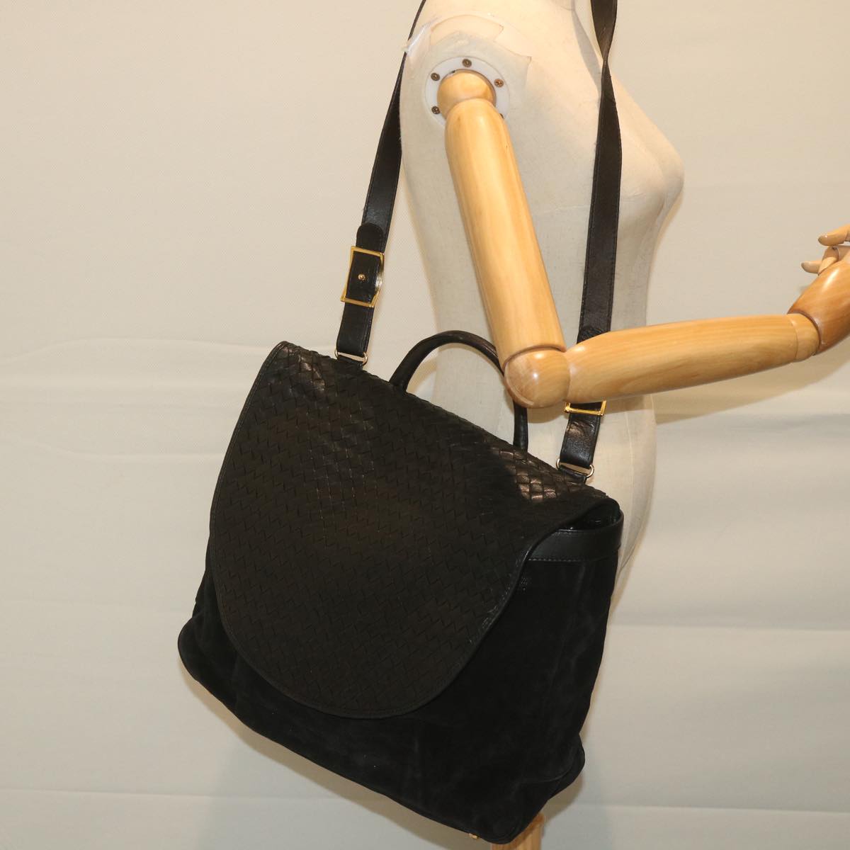 BOTTEGAVENETA Shoulder Bag Suede Leather Black Auth ep2233