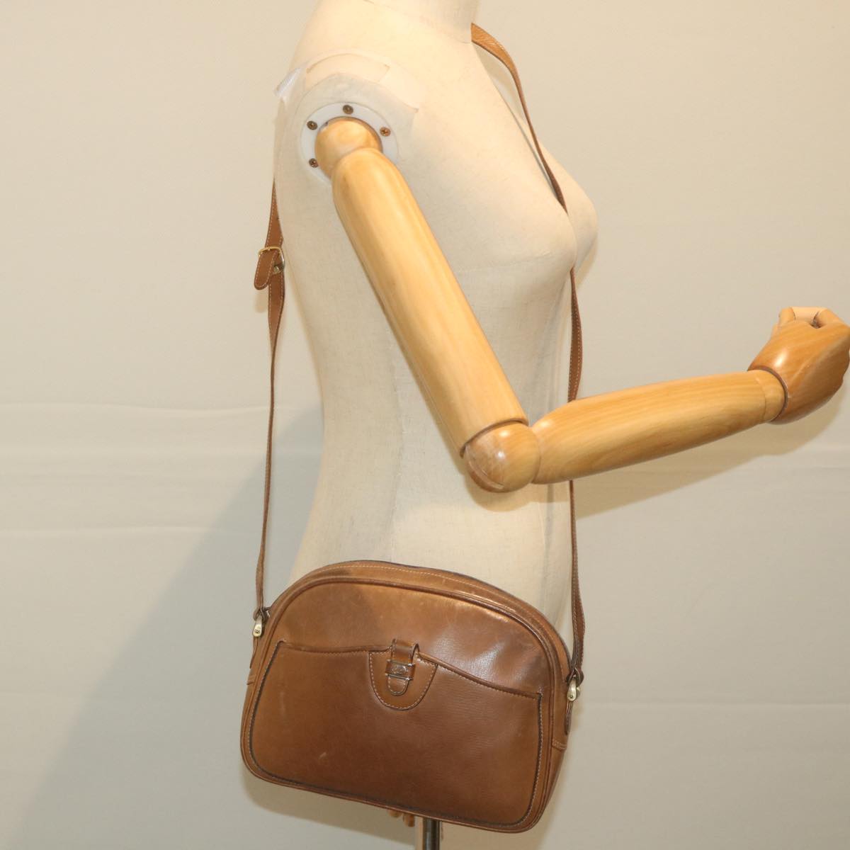 GUCCI Shoulder Bag Leather Brown 001 256 1189 Auth ep2291