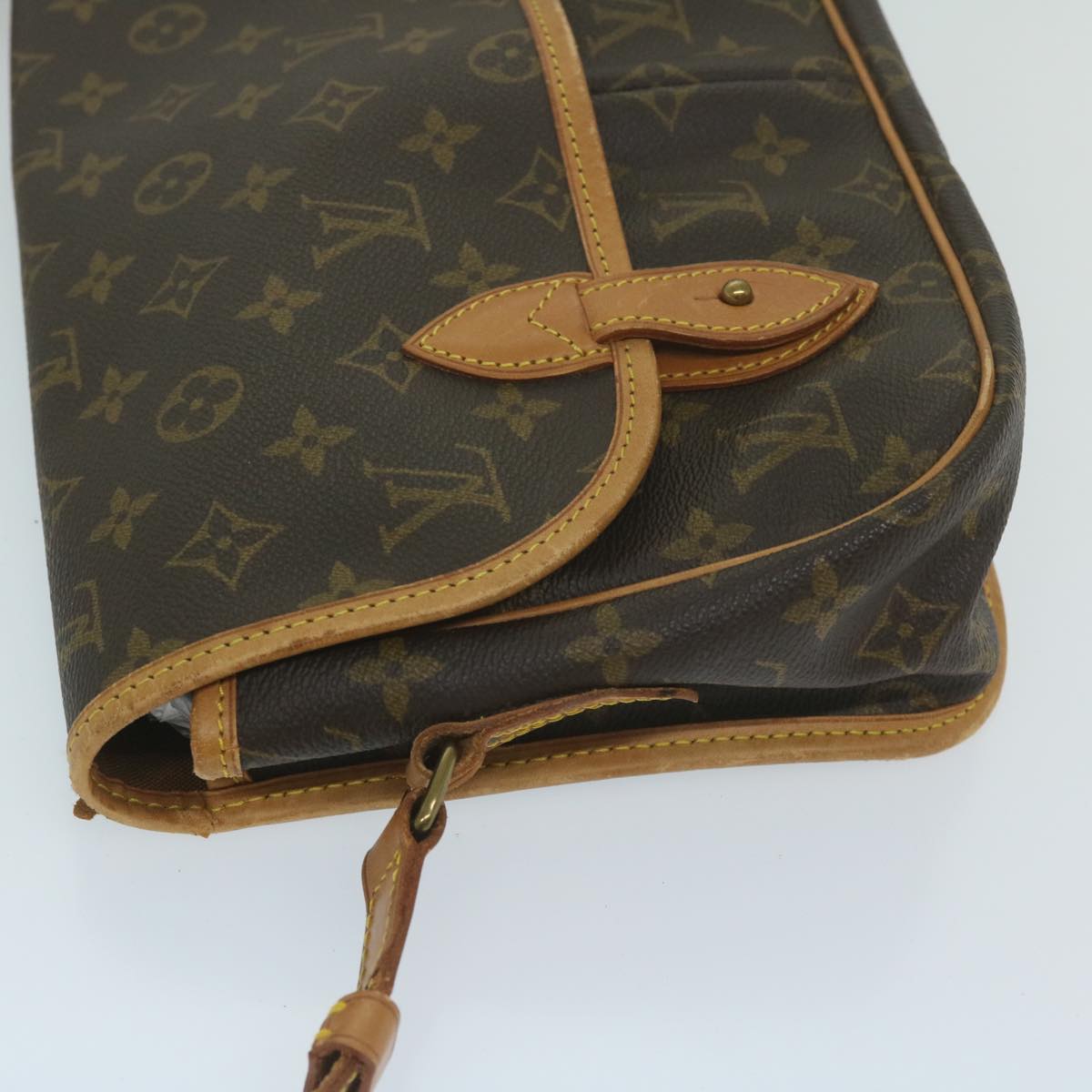 LOUIS VUITTON Monogram Gibeciere MM Shoulder Bag M42247 LV Auth ep2695