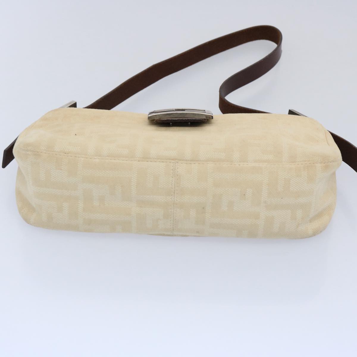 FENDI Zucca Canvas Mamma Baguette Shoulder Bag Beige Auth ep2732