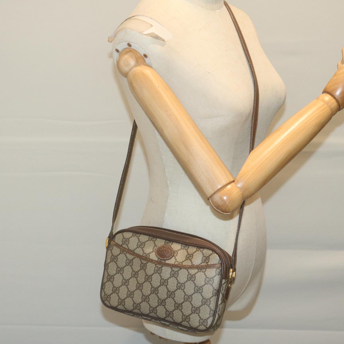 GUCCI GG Supreme Shoulder Bag PVC Beige 007 56 0095 Auth ep3002