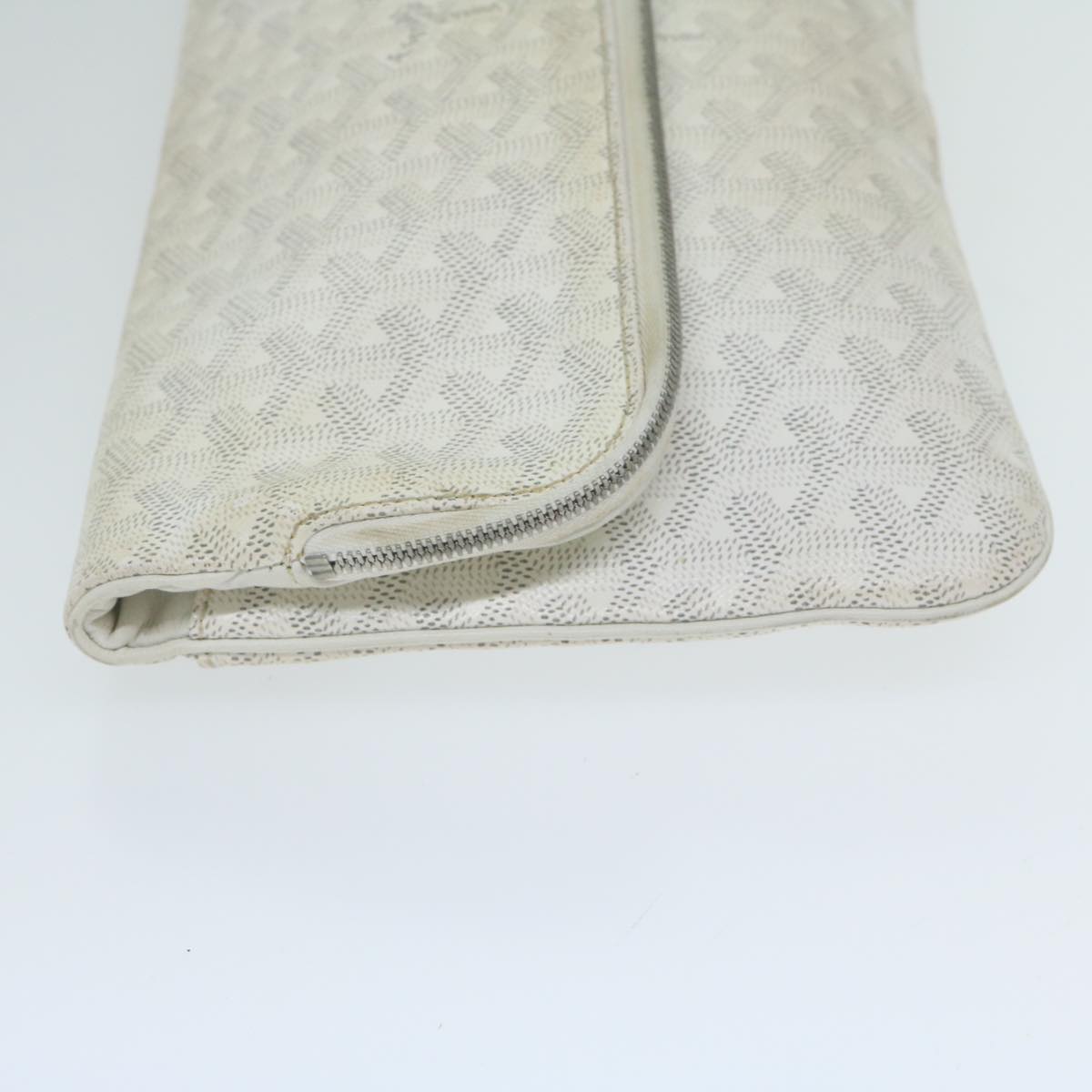 GOYARD Herringbone Clutch Bag PVC Leather White Auth ep3016