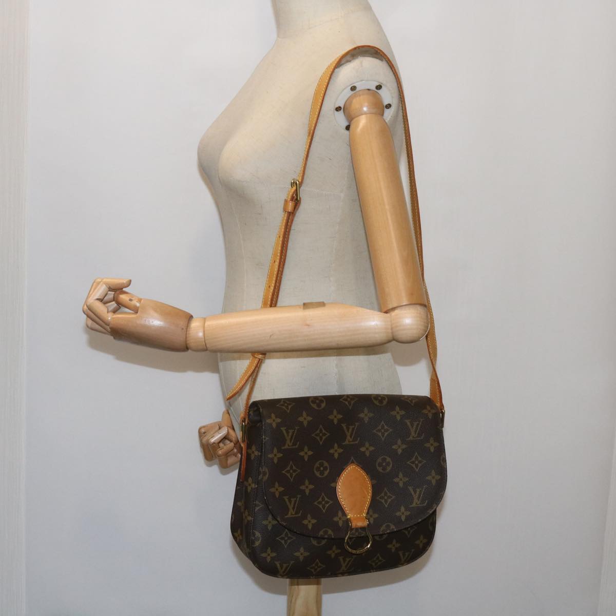 LOUIS VUITTON Monogram Saint Cloud GM Shoulder Bag M51242 LV Auth ep3081