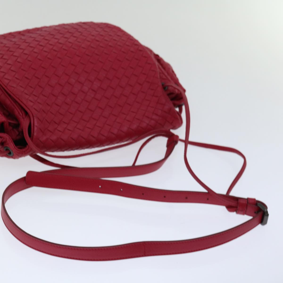 BOTTEGAVENETA INTRECCIATO Shoulder Bag Leather Red 245342 Auth ep3260