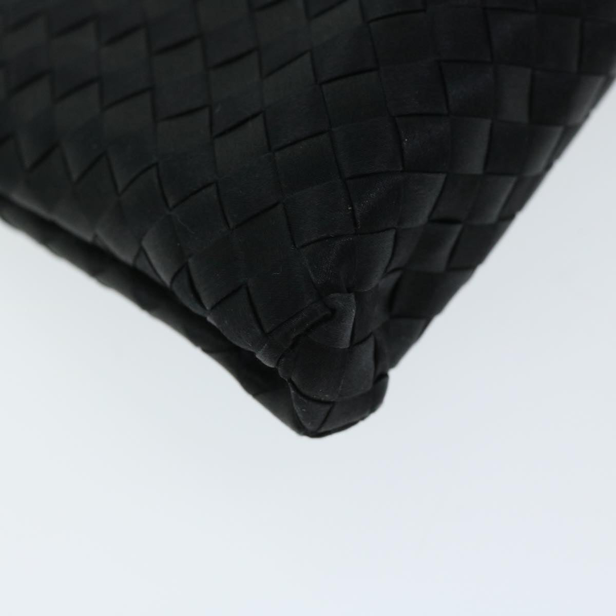 BOTTEGAVENETA INTRECCIATO Pouch Satin Black Auth ep3407