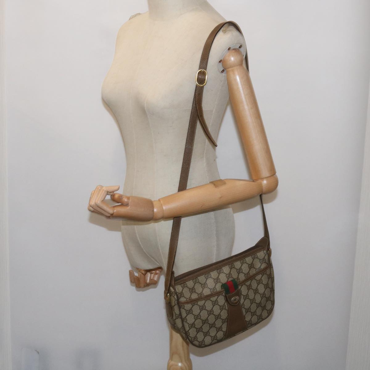 GUCCI GG Supreme Web Sherry Line Shoulder Bag Red Beige 89 02 032 Auth ep3508