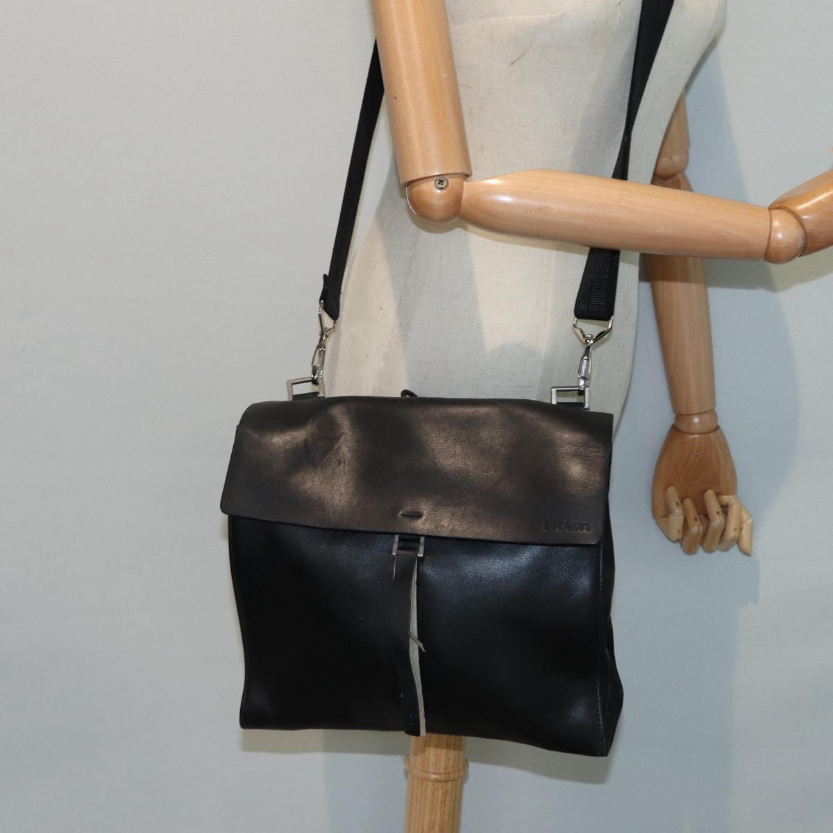 PRADA Shoulder Bag Leather Black Auth ep3608