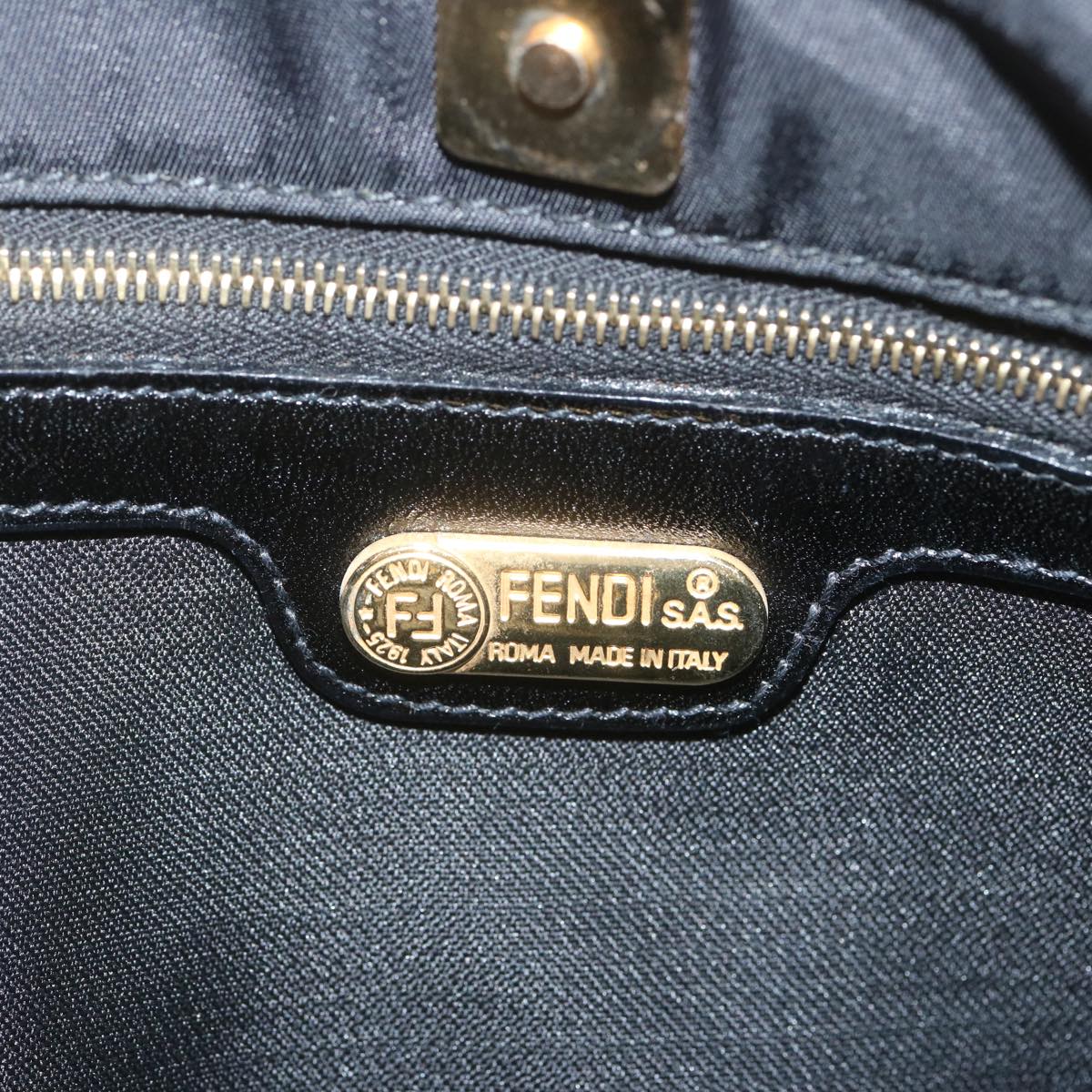 FENDI Shoulder Bag Nylon Black Auth ep3642