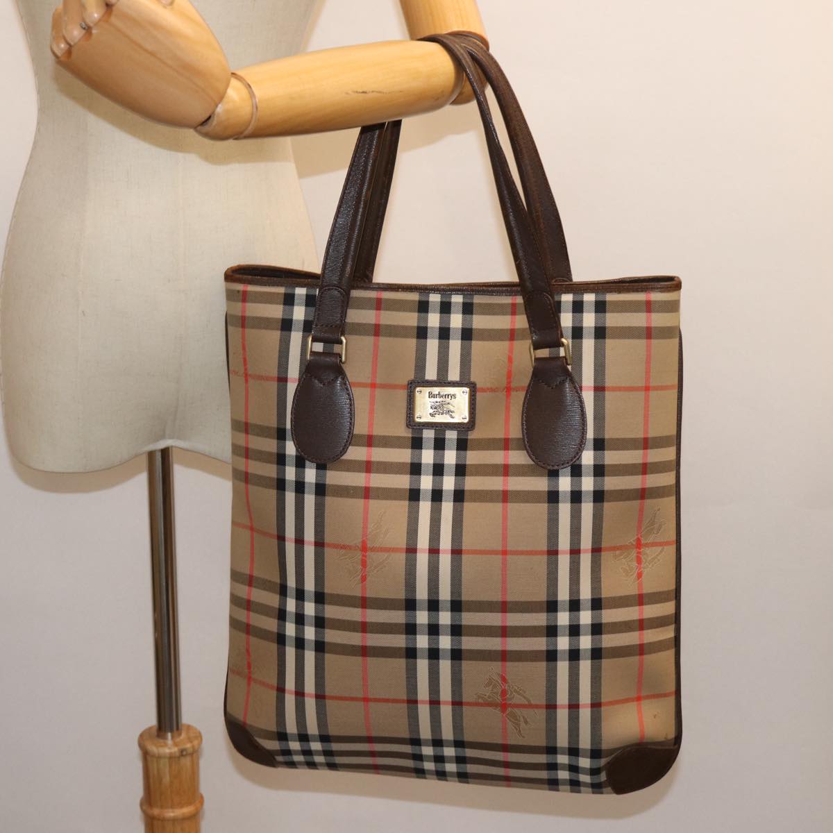 Burberrys Nova Check Tote Bag Canvas Beige Auth ep4173