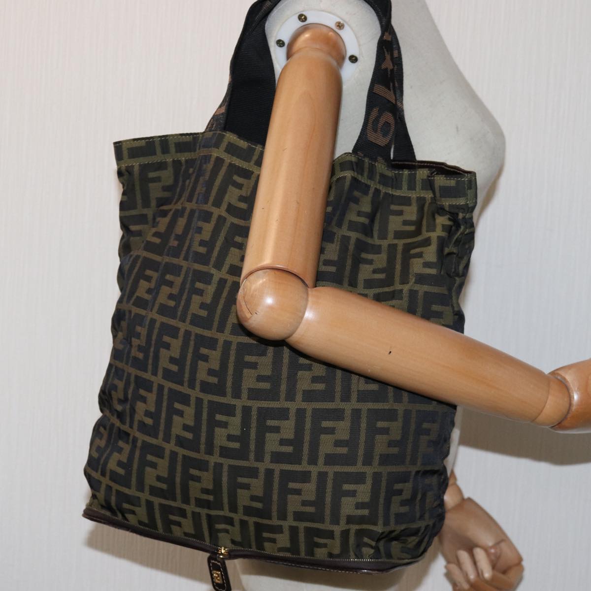 FENDI Zucca Canvas Tote Bag Black Brown Auth ep4488