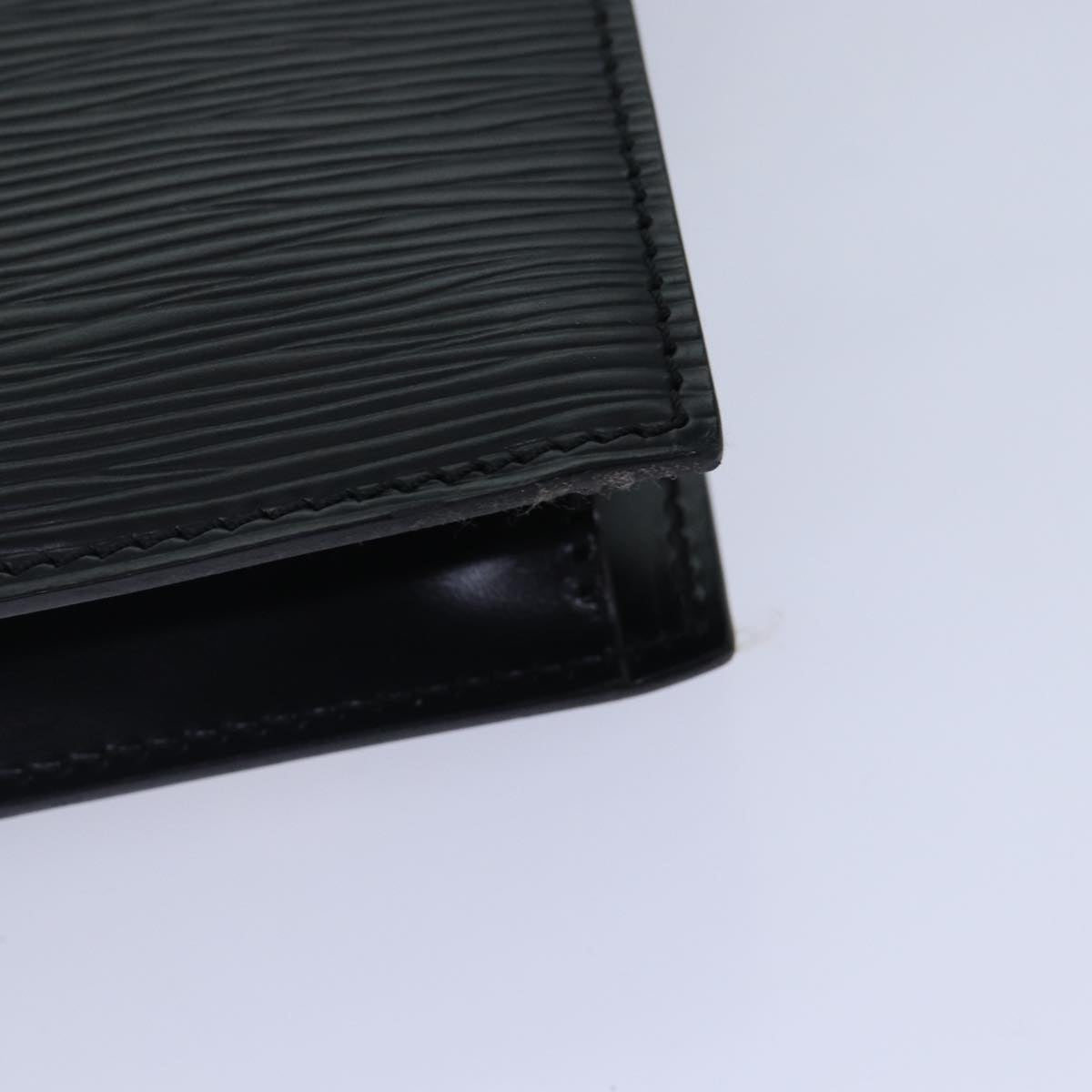 LOUIS VUITTON Epi Hublot Shoulder Bag Black Red M52557 LV Auth ep5278