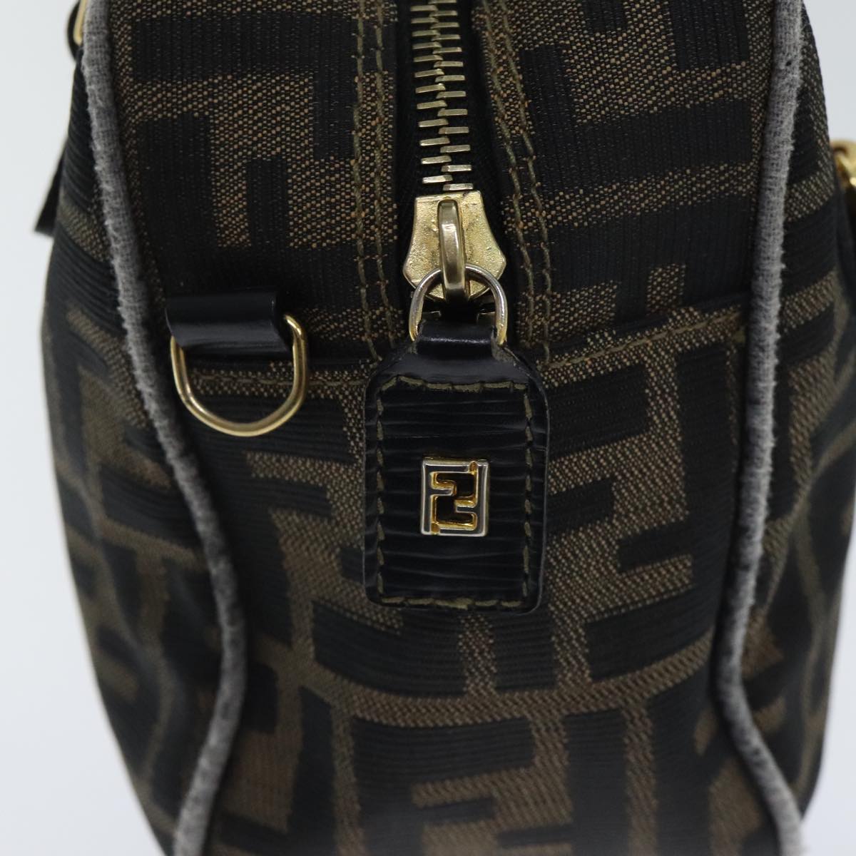 FENDI Zucca Canvas Hand Bag Brown Black Auth ep5979