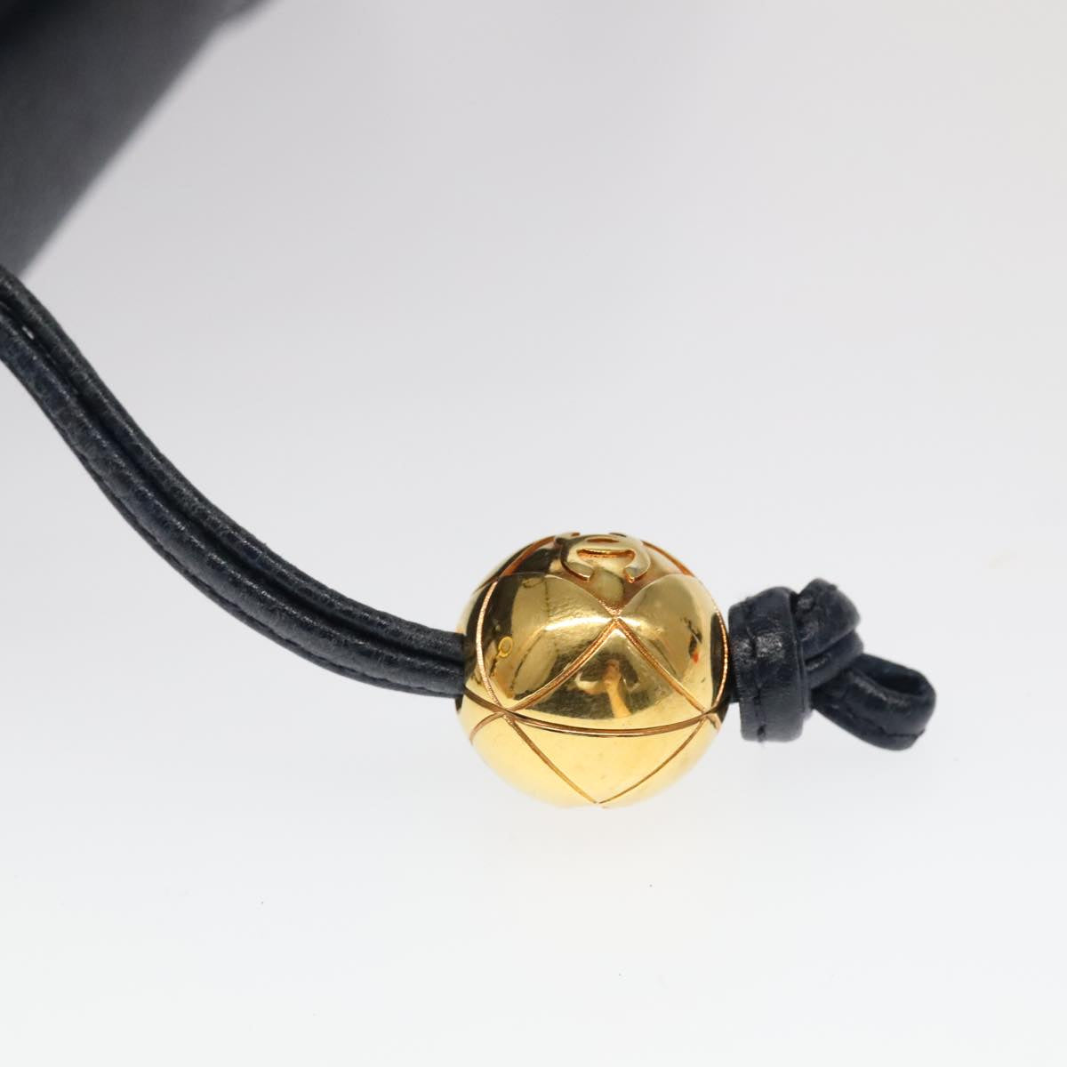 CHANEL Matelasse Chain Shoulder Bag Caviar Skin Navy Gold CC Auth ep6286