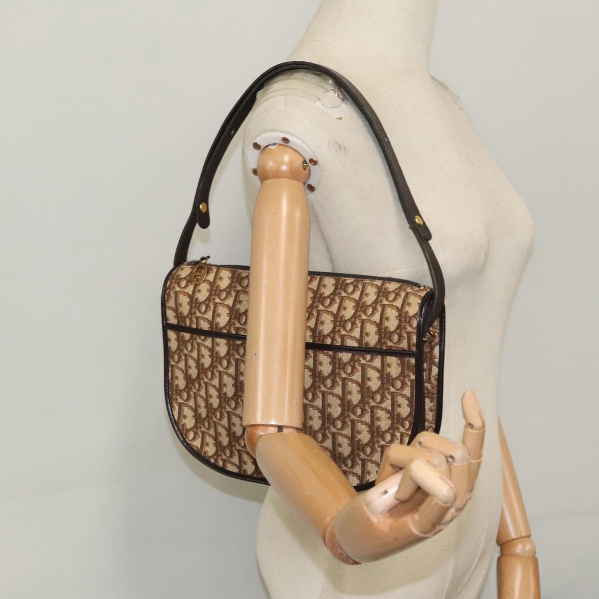 Christian Dior Trotter Canvas Shoulder Bag Gold Brown Auth ep6384