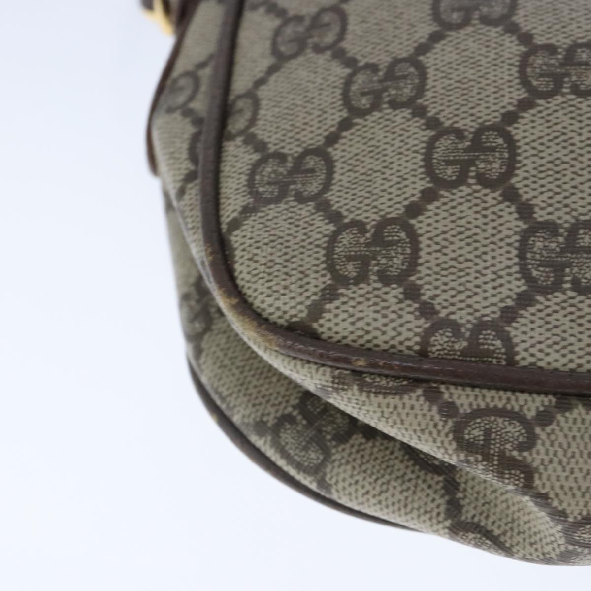 GUCCI GG Supreme Shoulder Bag PVC Leather Beige Auth ep6706