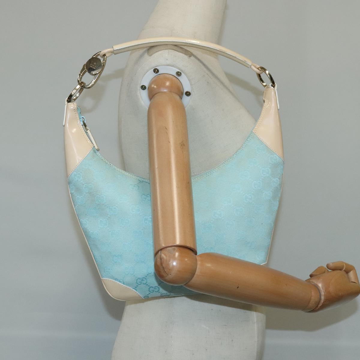 GUCCI GG Canvas Shoulder Bag Light Blue White Auth ep6725
