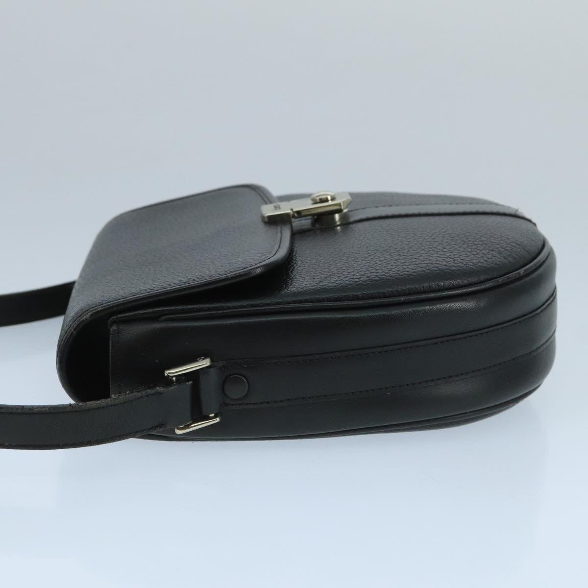 Burberrys Shoulder Bag Leather Black Silver Auth ep6871