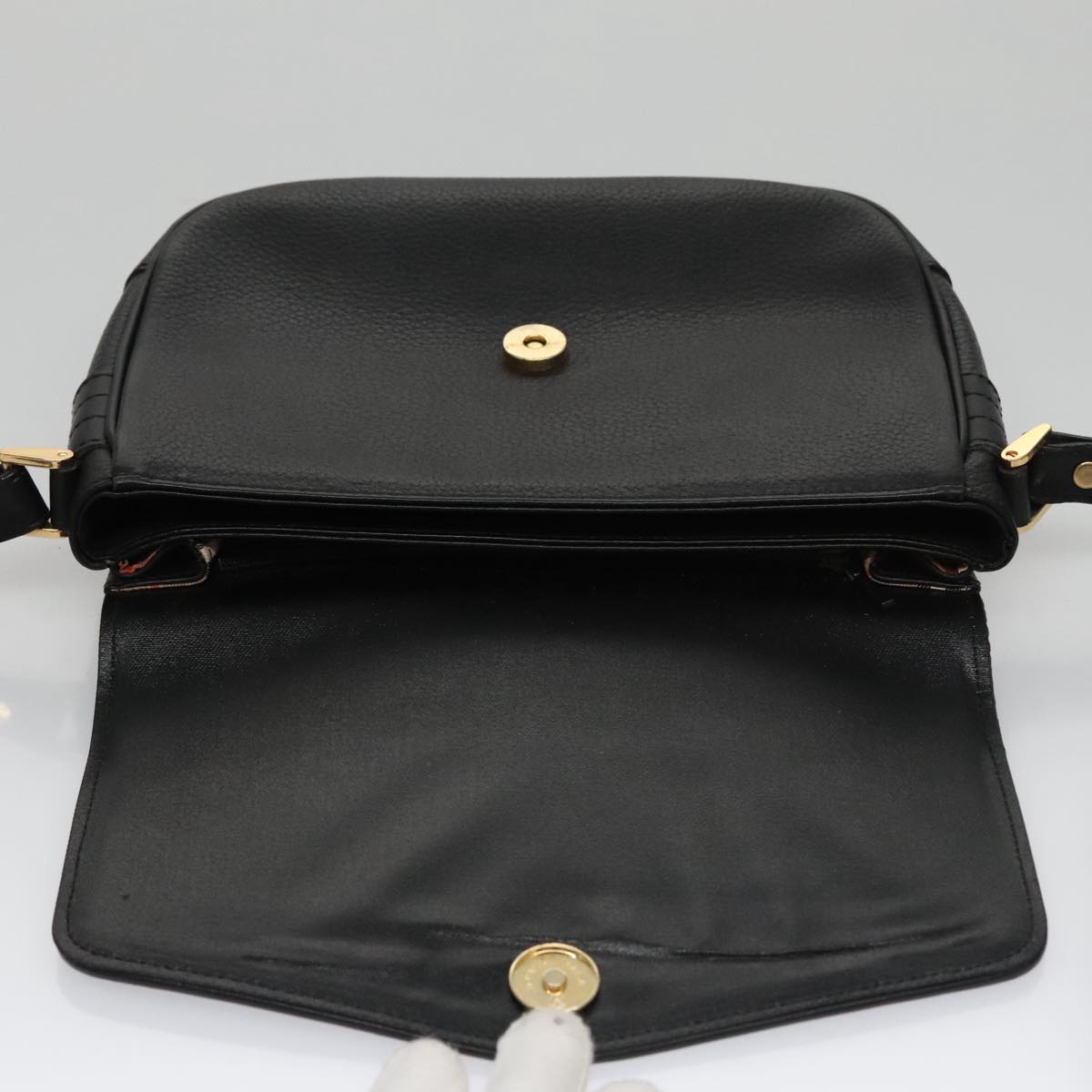 Burberrys Shoulder Bag Leather Black Gold Auth ep6988