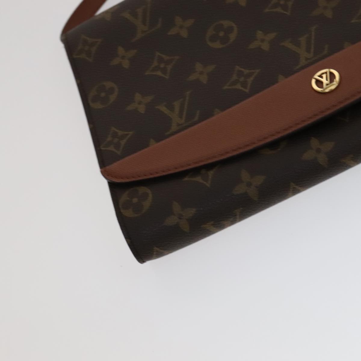 LOUIS VUITTON Monogram Bordeaux 27 Shoulder Bag M51797 LV Auth ep7146
