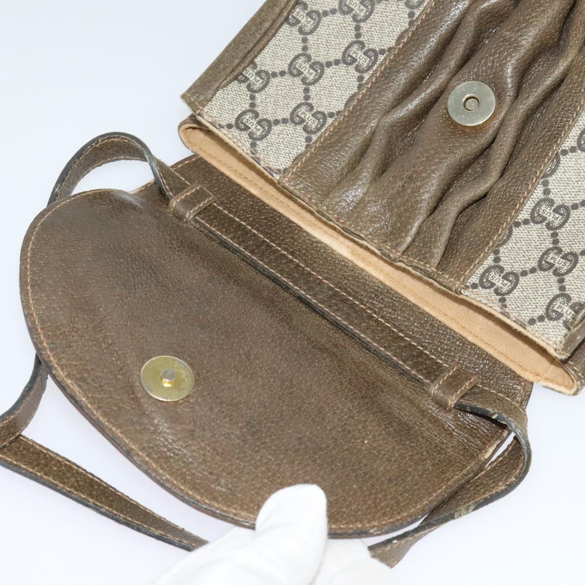 GUCCI GG Plus Supreme Shoulder Bag PVC Leather Beige Auth ep7829
