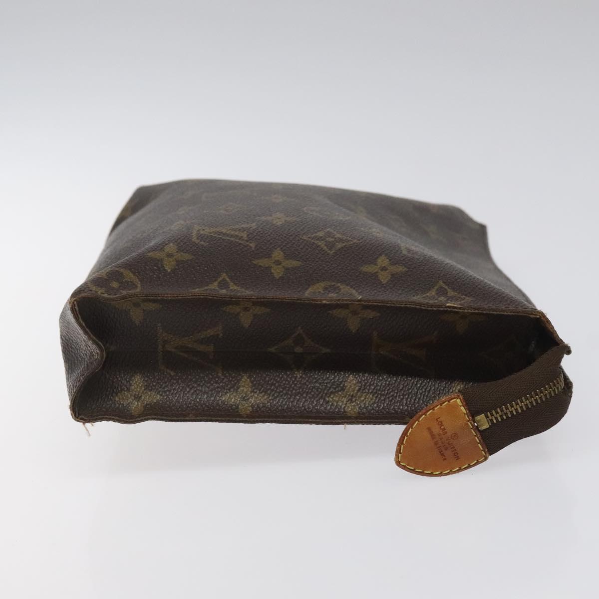 LOUIS VUITTON Monogram Poche Toilette 26 Pouch M47542 LV Auth ep7875