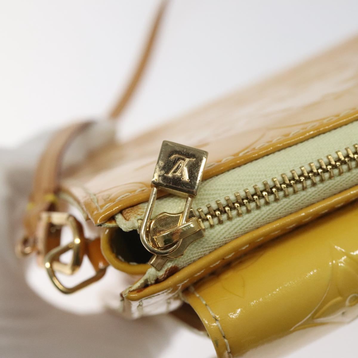 LOUIS VUITTON Monogram Vernis Motto Pouch Lime Yellow M91059 LV Auth ep7977