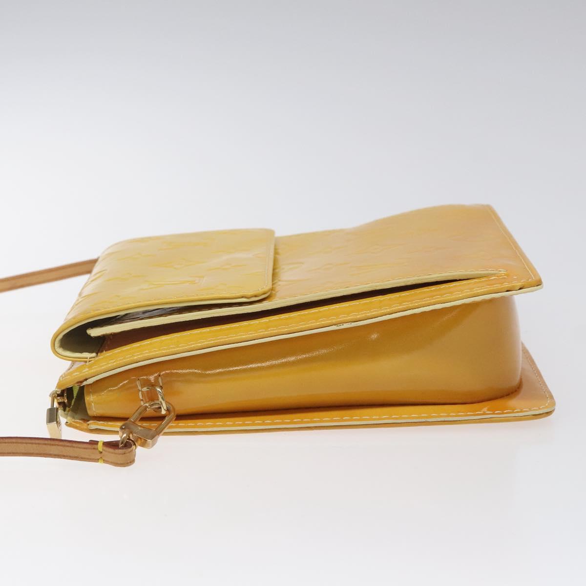 LOUIS VUITTON Monogram Vernis Motto Pouch Lime Yellow M91059 LV Auth ep7977