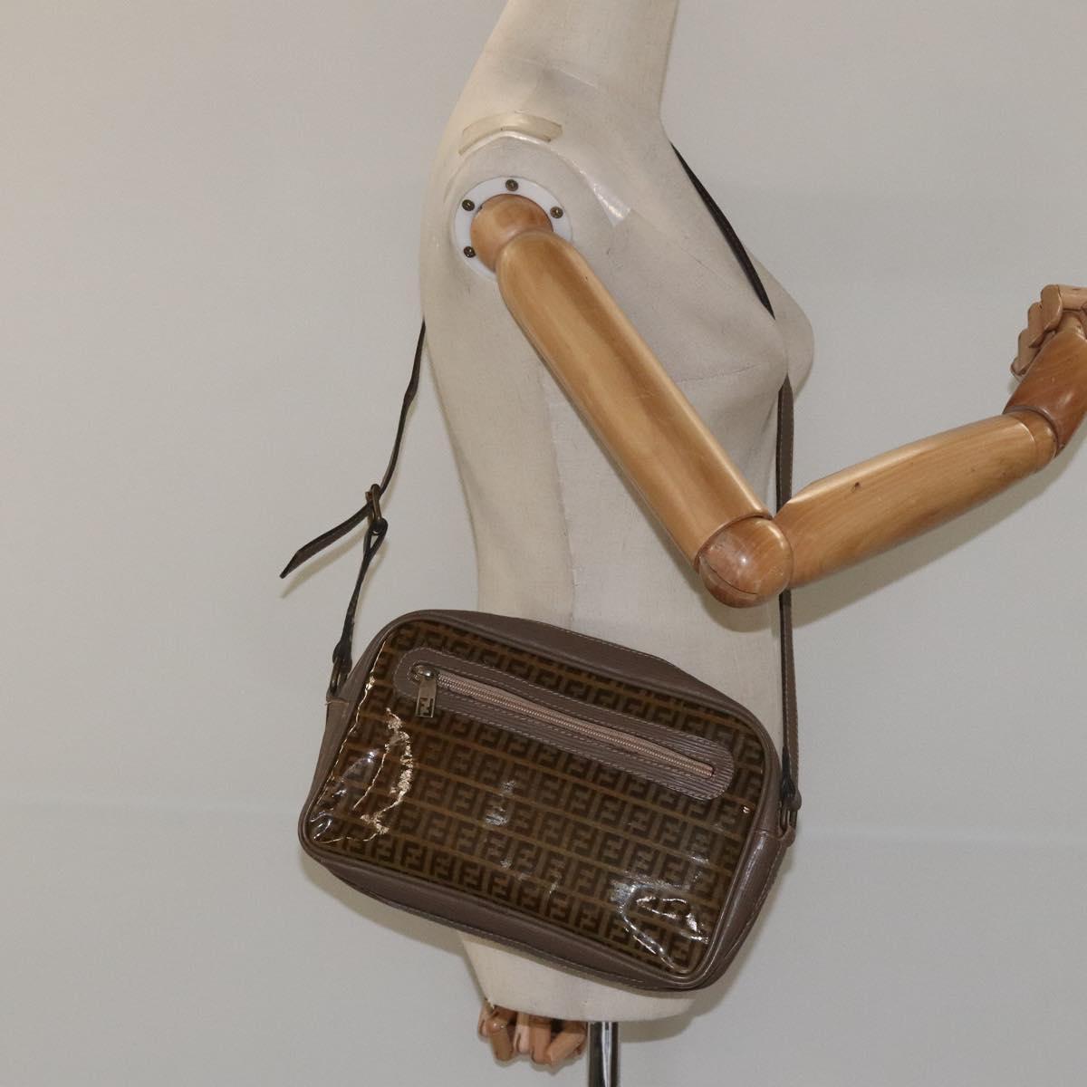 FENDI Zucchino Canvas Shoulder Bag Beige Auth ep8208