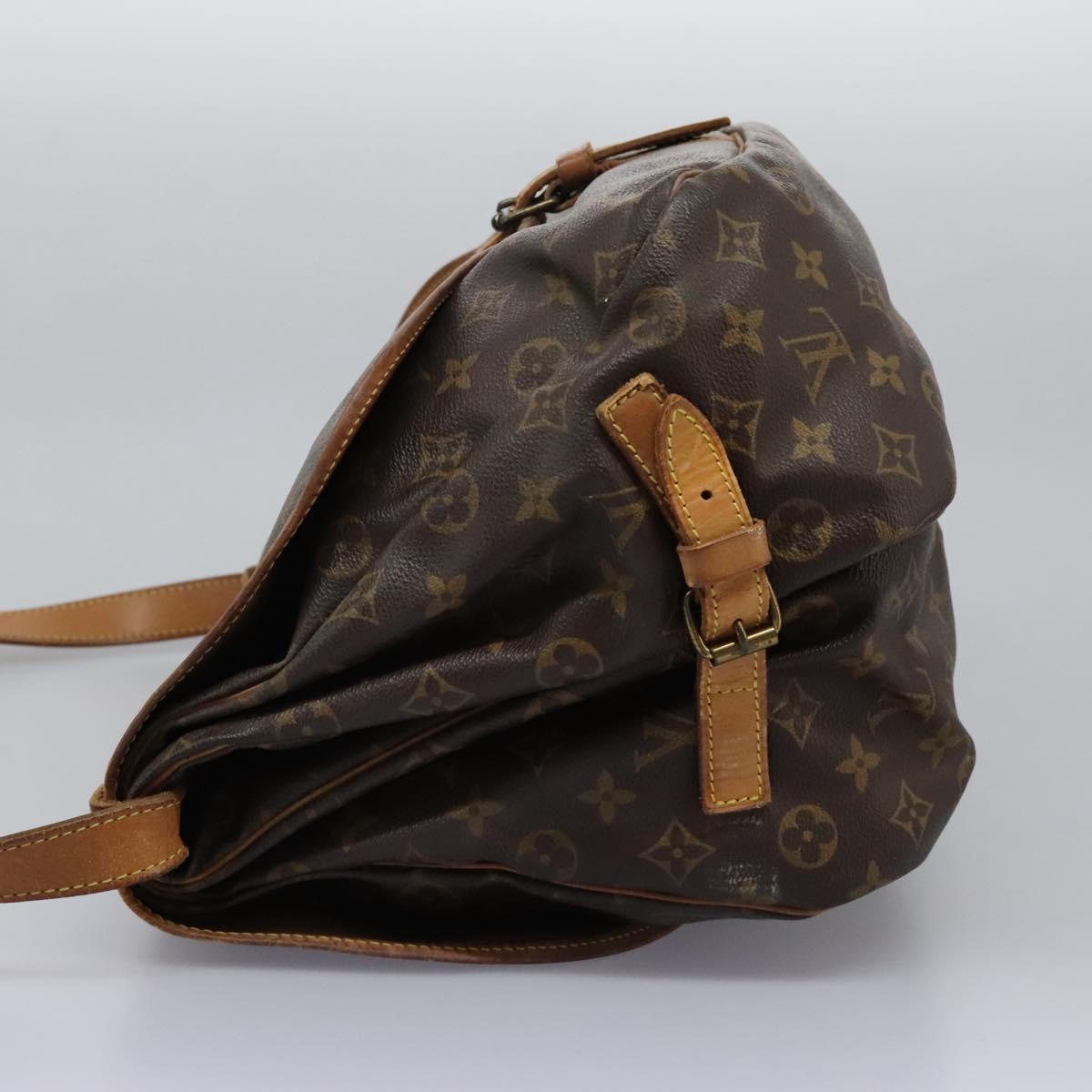 LOUIS VUITTON Monogram Saumur 35 Shoulder Bag M42254 LV Auth ep8310