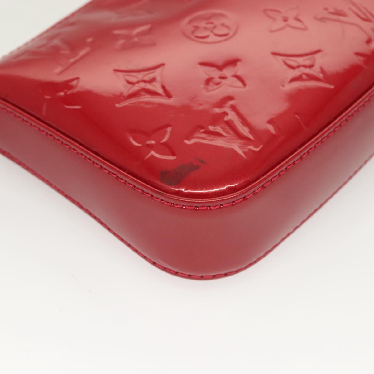 LOUIS VUITTON Vernis Pochette Accessoires Pomme D'amour M91577 LV Auth ep9386