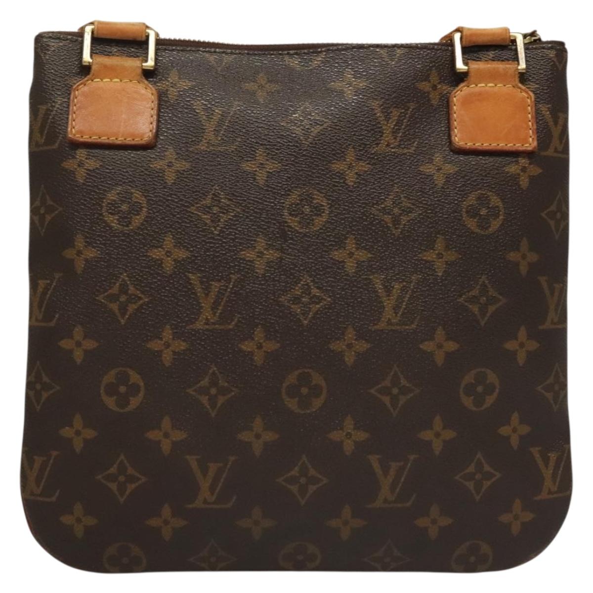 LOUIS VUITTON Monogram Pochette Bosphore Shoulder Bag M40044 LV Auth ep9984