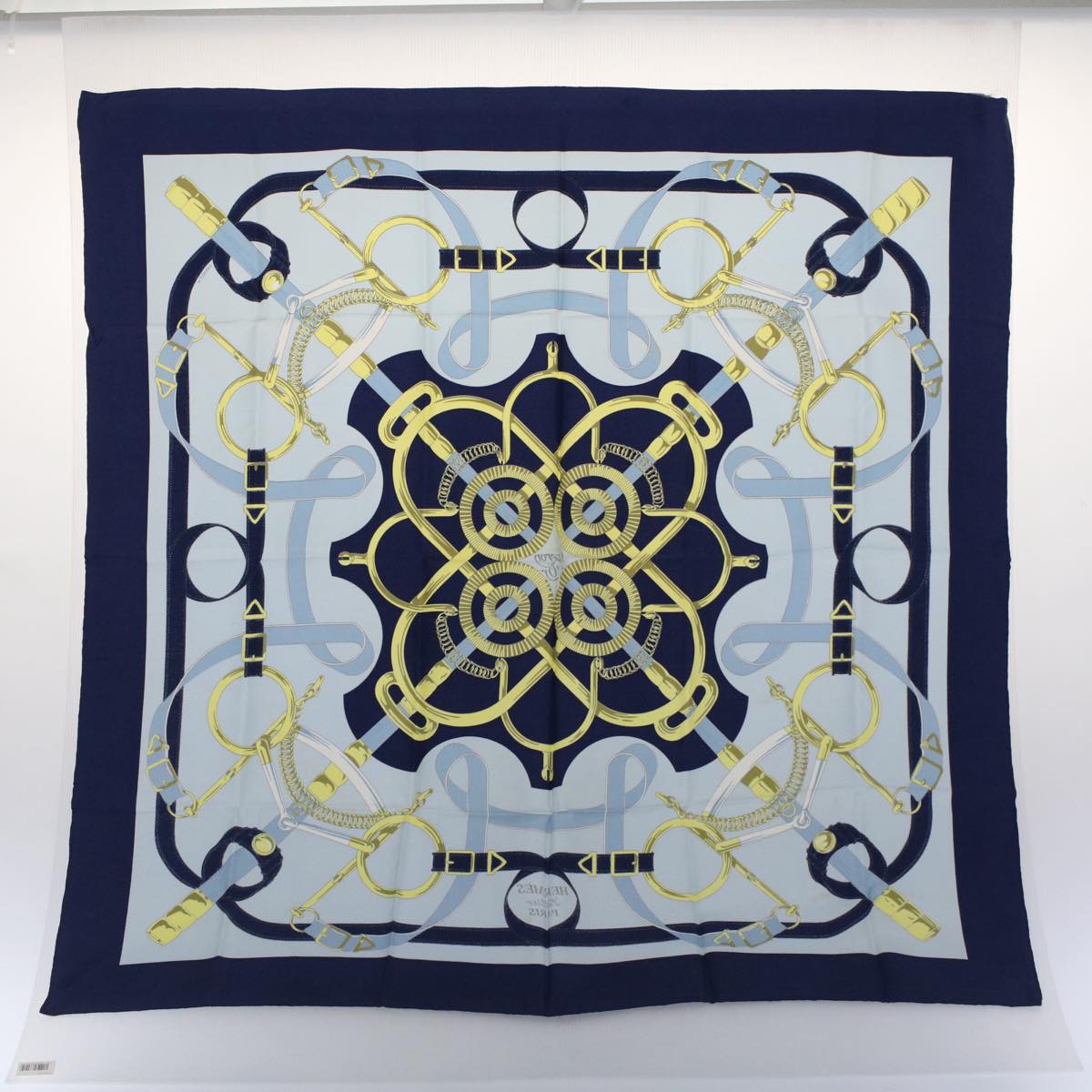 HERMES Carre 90 Eperon d'or Tellier Scarf Silk Blue Auth fm2641