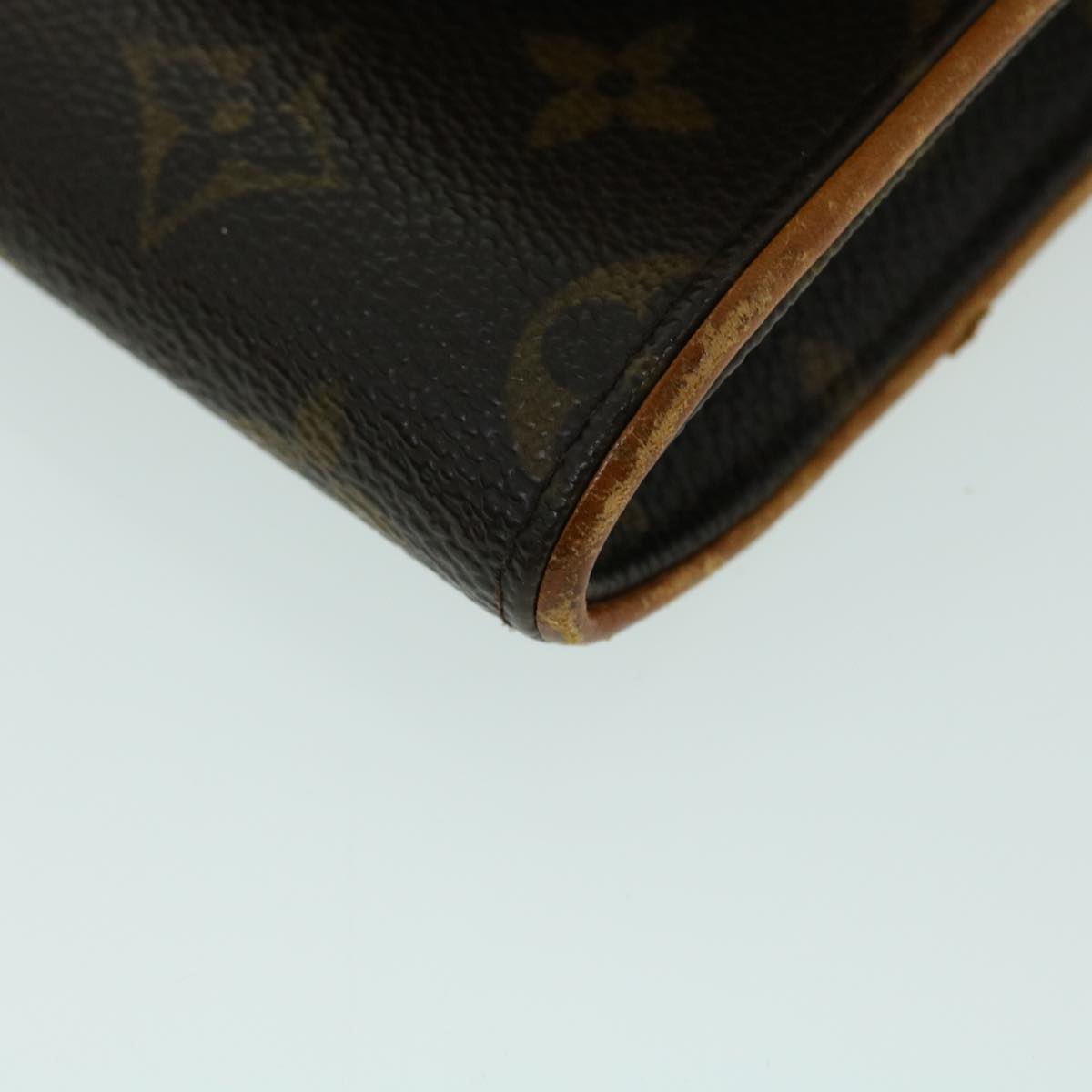 LOUIS VUITTON Monogram Pochette Twin GM Shoulder Bag M51852 LV Auth fm2677